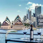 Phenomenal Harbour Bridge And Opera House Views!