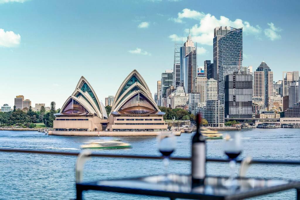 Apartment Phenomenal Harbour Bridge And Opera House Views! *